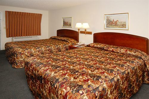 Ambassador Inn Фресно Экстерьер фото